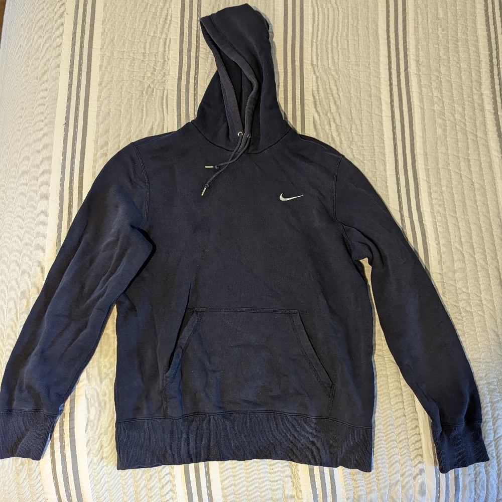 Navy Blue Nike Sweatshirt